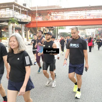 Runner Photo 4695137