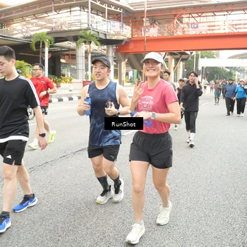 Runner Photo 4695142