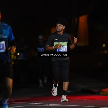 Runner Photo 4695153