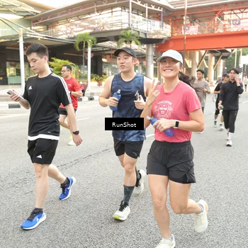 Runner Photo 4695182