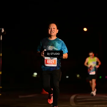 Runner Photo 4695186