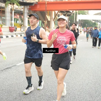 Runner Photo 4695199