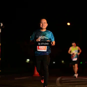 Runner Photo 4695228