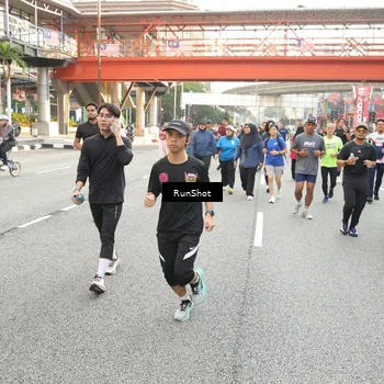 Runner Photo 4695240