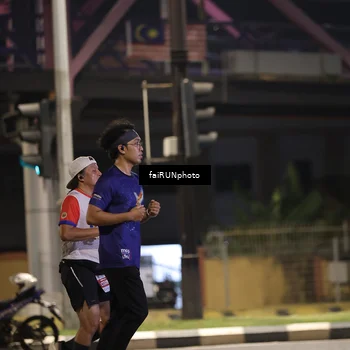 Runner Photo 4695243