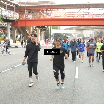 Runner Photo 4695269