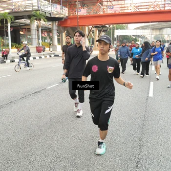 Runner Photo 4695270