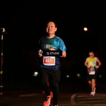 Runner Photo 4695271