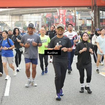 Runner Photo 4695333