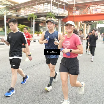 Runner Photo 4695334