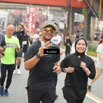 Runner Photo 4695336