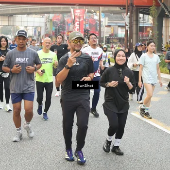Runner Photo 4695353