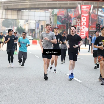 Runner Photo 4695378