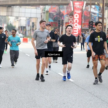 Runner Photo 4695415