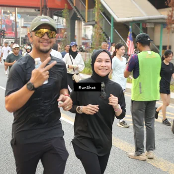 Runner Photo 4695427