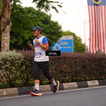 Runner Photo 4695437