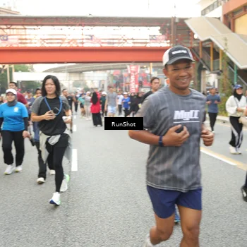 Runner Photo 4695441