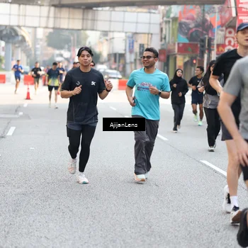 Runner Photo 4695457