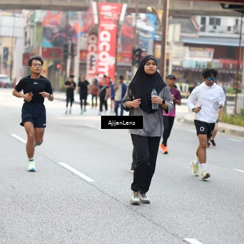 Runner Photo 4695468