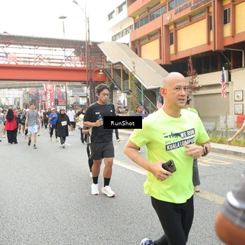 Runner Photo 4695482
