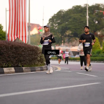 Runner Photo 4695489