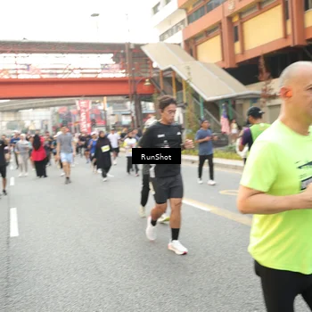 Runner Photo 4695495