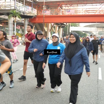 Runner Photo 4695503