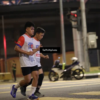Runner Photo 4695529