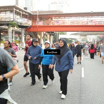 Runner Photo 4695533