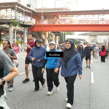 Runner Photo 4695537
