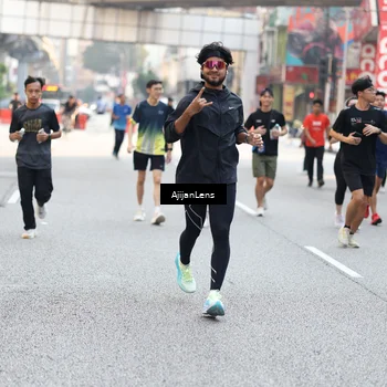 Runner Photo 4695549