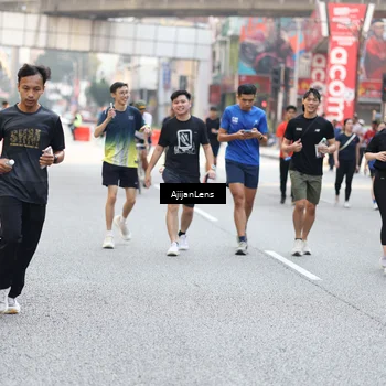 Runner Photo 4695576