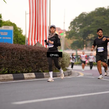 Runner Photo 4695598