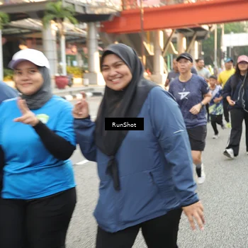 Runner Photo 4695608
