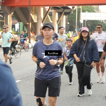 Runner Photo 4695619