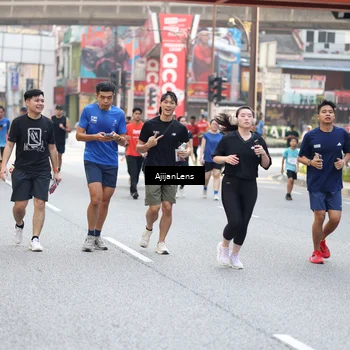 Runner Photo 4695623