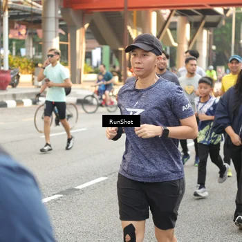 Runner Photo 4695629