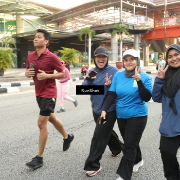 Runner Photo 4695632