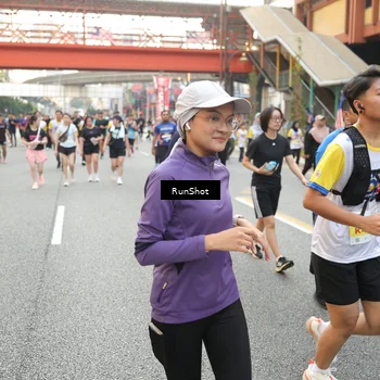 Runner Photo 4695636