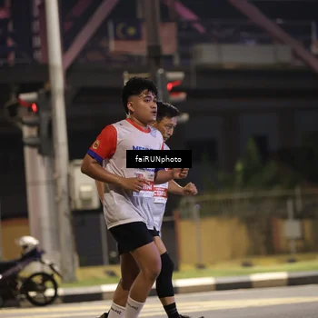 Runner Photo 4695638