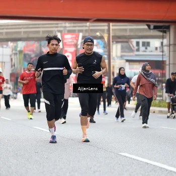 Runner Photo 4695660