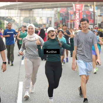 Runner Photo 4695667