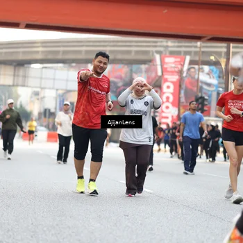 Runner Photo 4695707