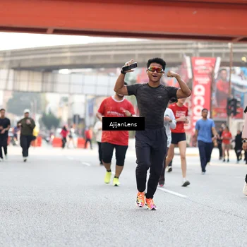 Runner Photo 4695713