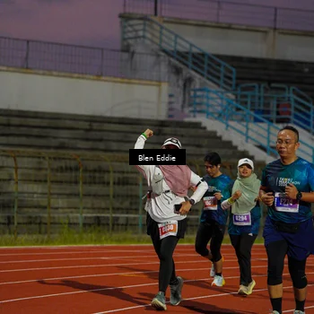 Runner Photo 4695725