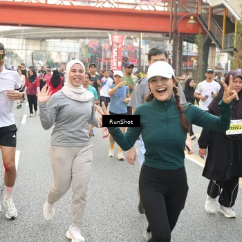 Runner Photo 4695728