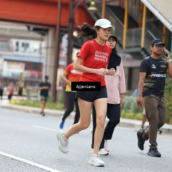 Runner Photo 4695740