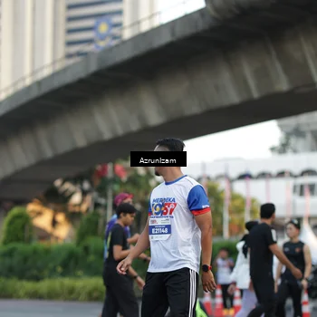 Runner Photo 4695748