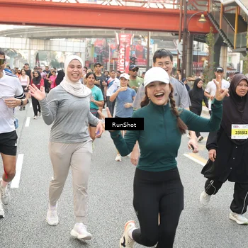Runner Photo 4695752