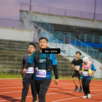 Runner Photo 4695775